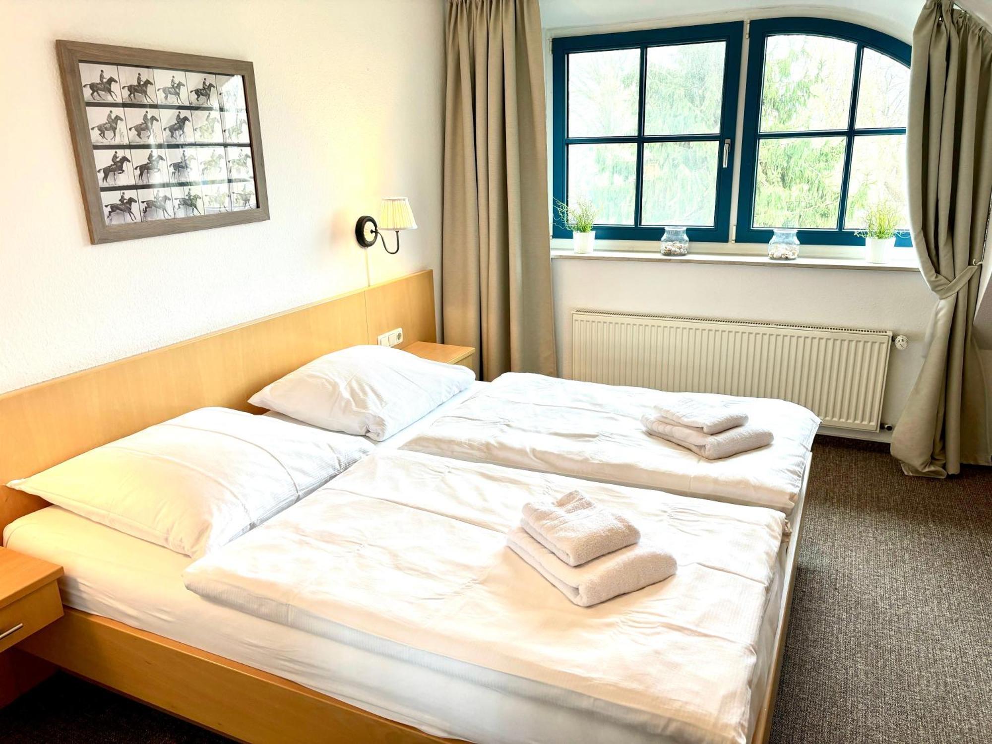 Puddemin Komfortables Reetdachferienhaus Hasel 1 מראה חיצוני תמונה